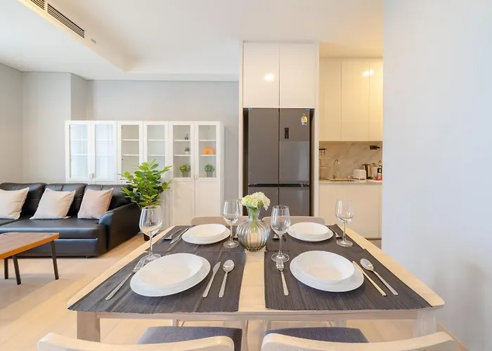 4 Min To Bts L 75 Sqm L Pool And Sauna * 曼谷