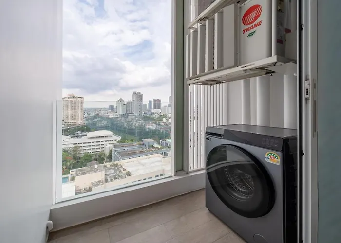 4 Min To Bts L 75 Sqm L Pool And Sauna