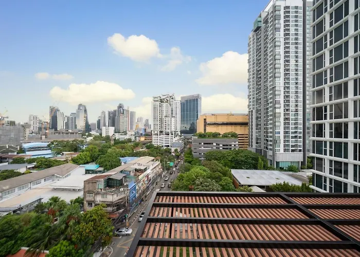 4 Min To Bts L 75 Sqm L Pool And Sauna 曼谷