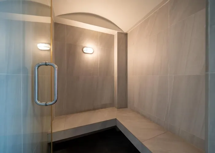 4 Min To Bts L 75 Sqm L Pool And Sauna
