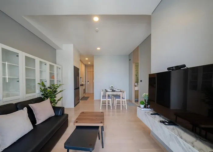 4 Min To Bts L 75 Sqm L Pool And Sauna * 曼谷